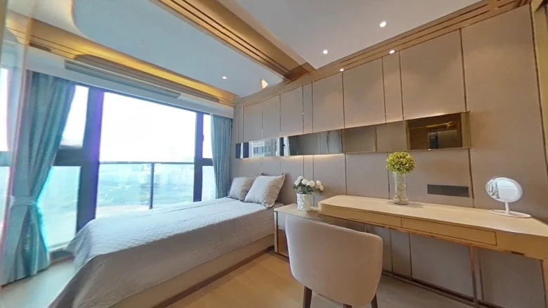 New World Cloud Retreat - View 2