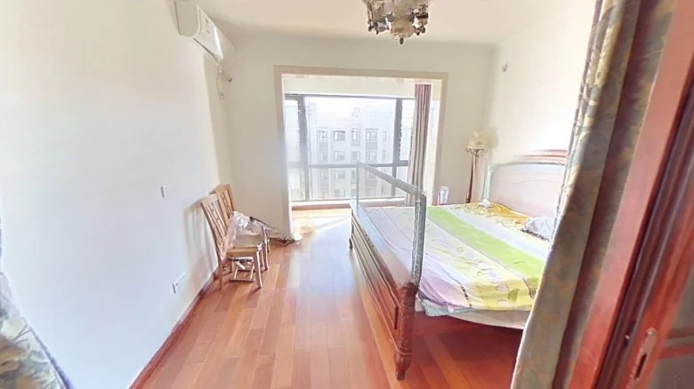 Jinketai Bridge Waterfront - View 4