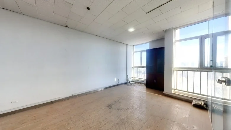 HighTech Power Port - View 6