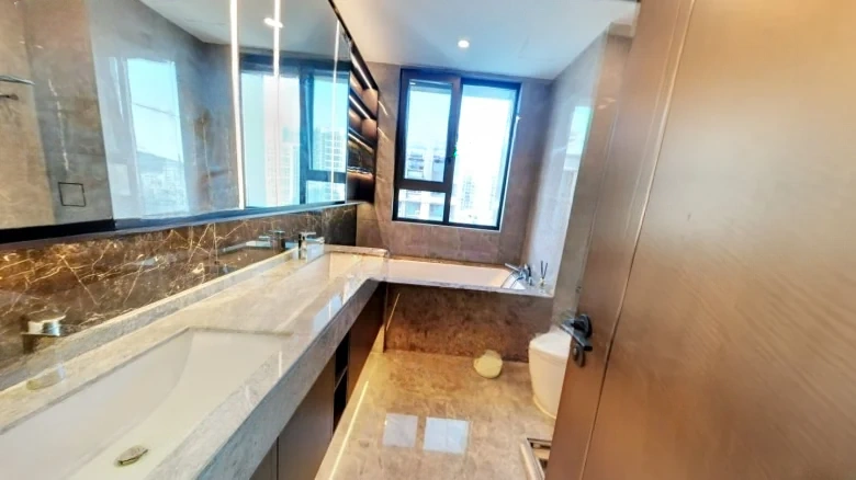 Zhongxin Taifu Jiu Lu - View 13