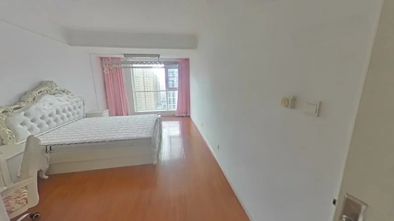 7080 Center Square - View 3