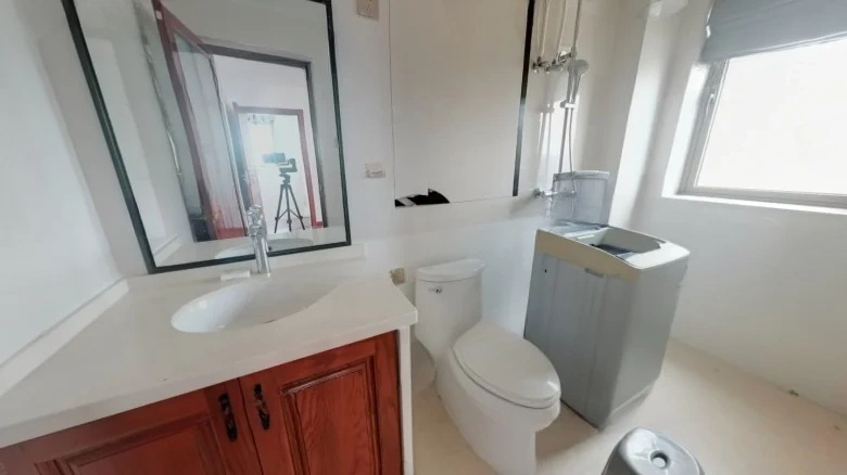 Shimao Lakefront Residence District D - View 10