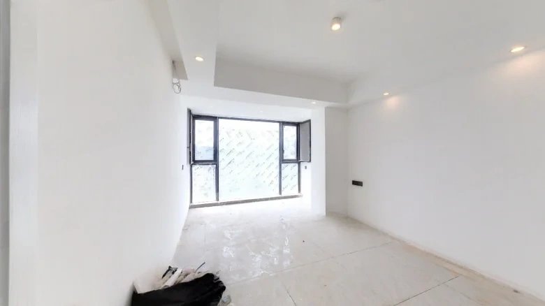 Luhua Spring Forest Pythia Shore - View 2