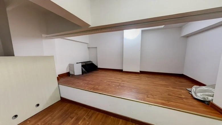 Lanzhou Zhongtianjian Square - View 2