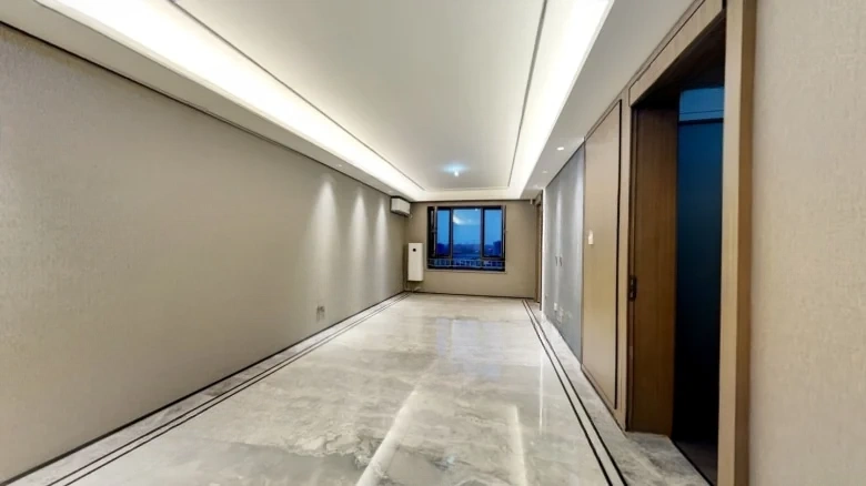 Wanxiang Huafu碧桂花园 would translate to碧 Grove Garden for the first part, so assuming - View 5