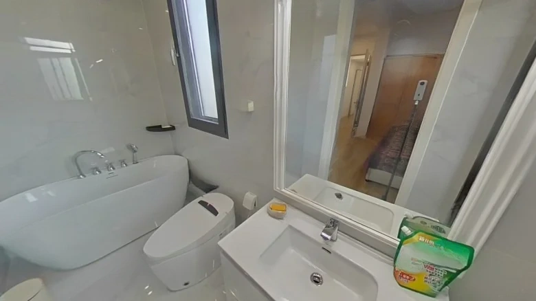 Blue Mountain Beauty Tree - View 16