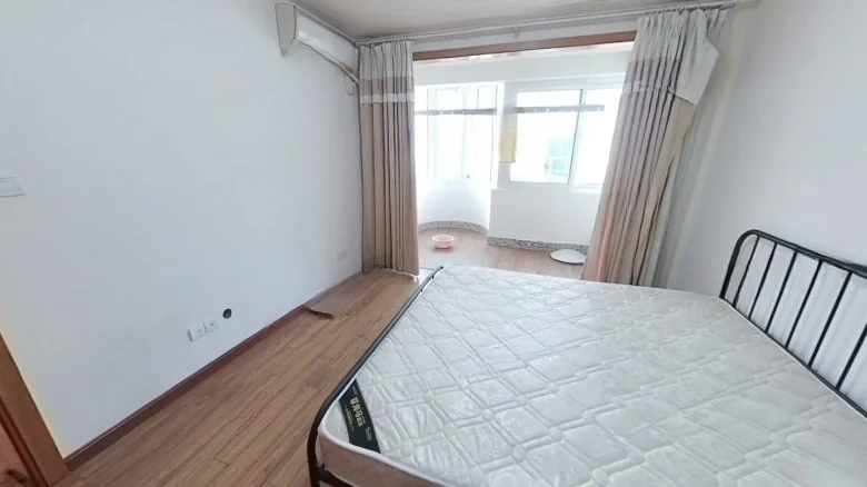 Golden Melon Compound - View 3