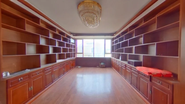 Yi Cheng Mountain Color - View 7