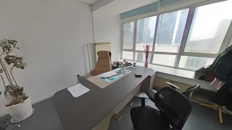 Wanda 39 Carat - View 2