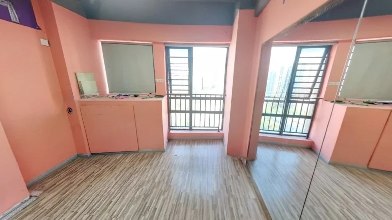 Pia Yi Exceptional - View 4