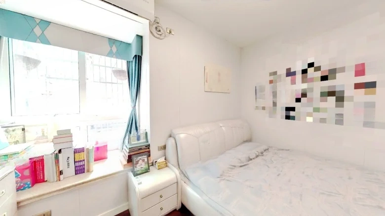 Guangxin Tower - View 2