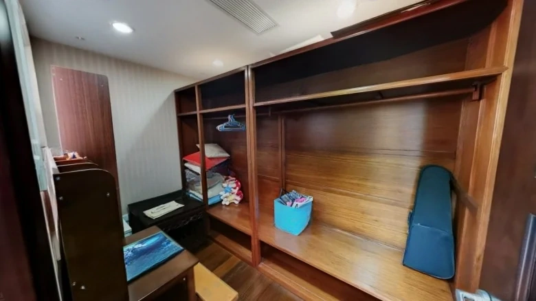 Kowloon Royal Mansion - View 10