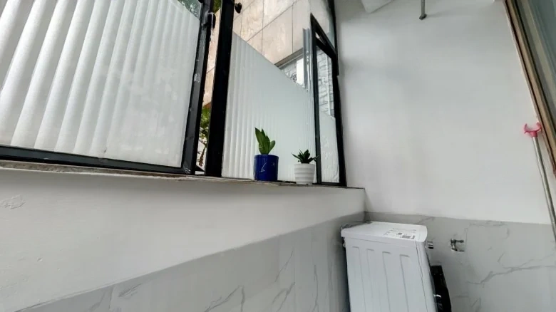 Lake View Royal Scenery - View 6