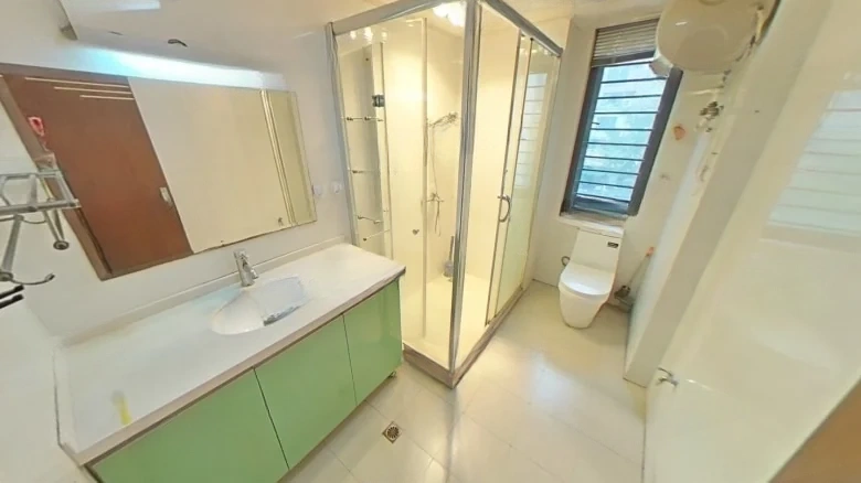 White Gold Coast - View 11