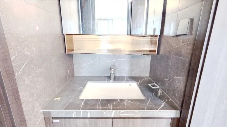 Greenland Luyun International Phase I - View 8