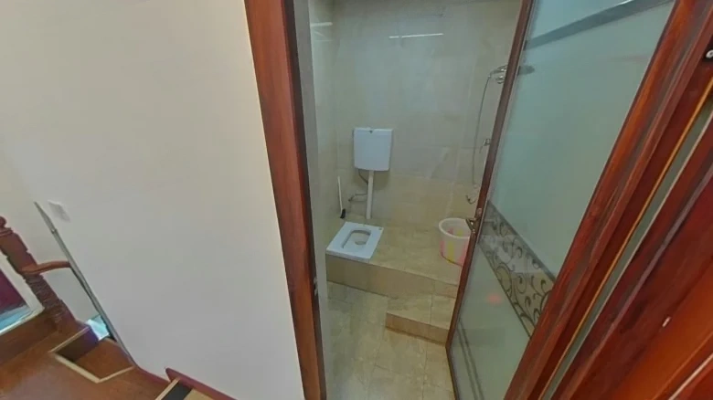 Longhu Moco - View 5