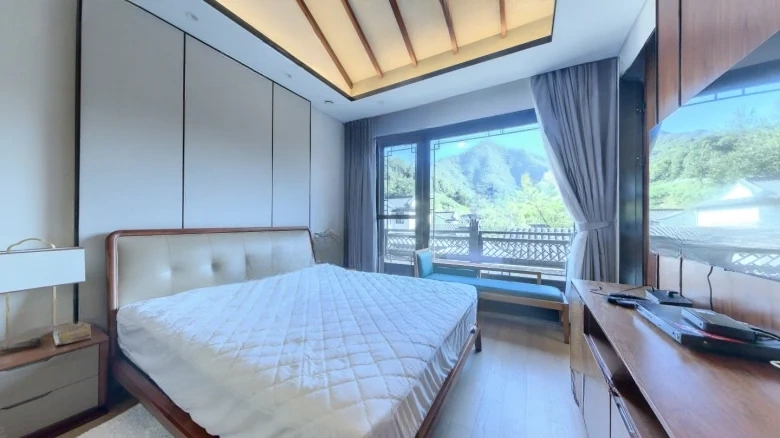 Ink Stream Lake - View 4