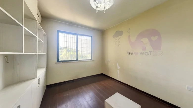 Qianpu Border Police Apartments - View 4