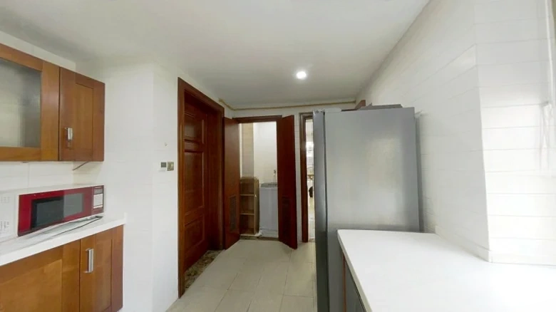 Zhongyin Crown International - View 8