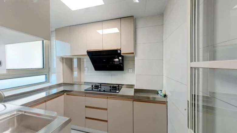 Luxuriant Forest Retreat - View 5