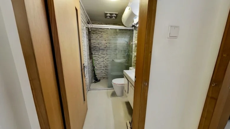 Bookish Romance - View 6