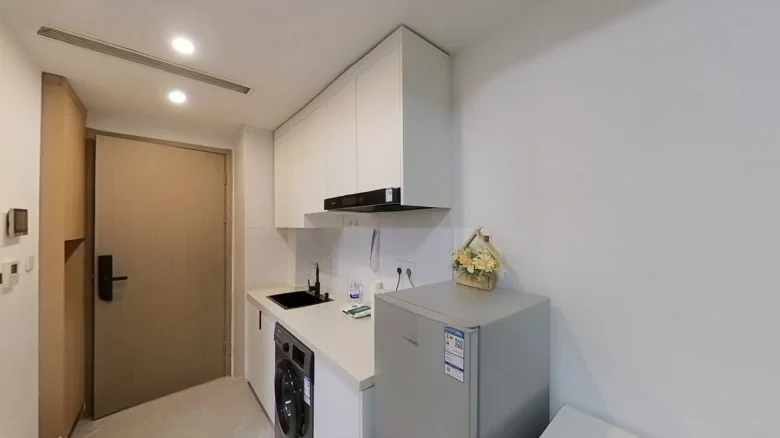 Yulong Tower - View 4