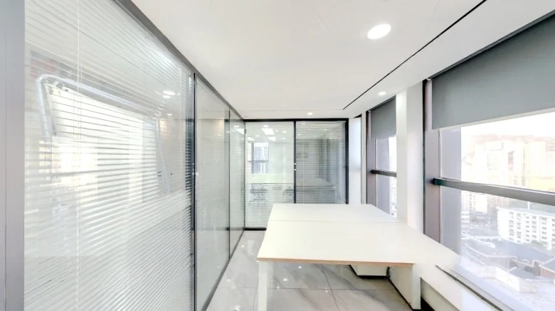 Lanzhou Zhongtianjian Square - View 2