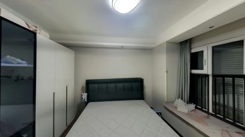 Langshi Jinding Mingcheng - View 2