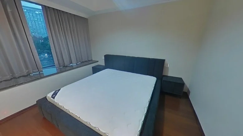 Era Riverside Maple Season Residence - View 3