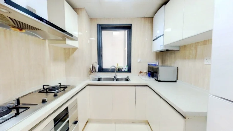 Renaissance Crystal Garden G53 Apartment - View 6