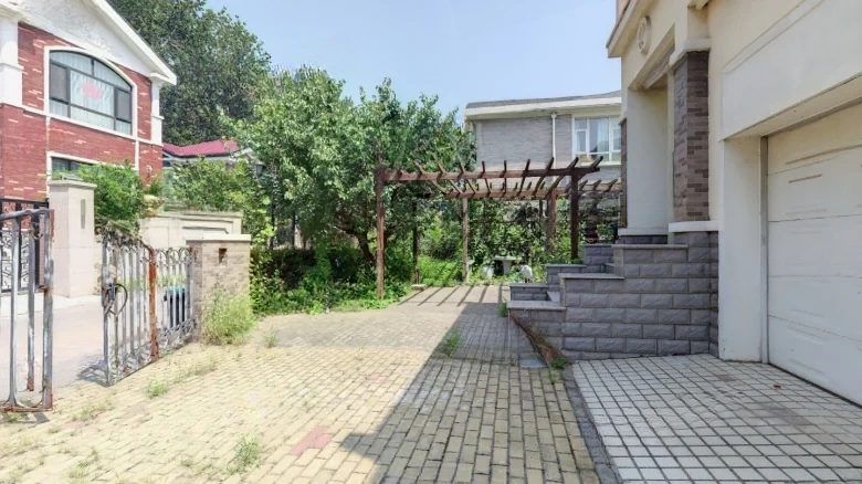 Dushu Retreat Charm - View 22