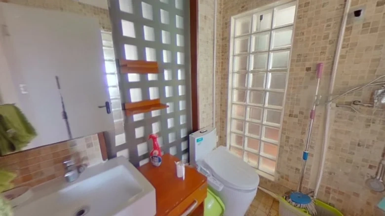 Water Cyan Court - View 12