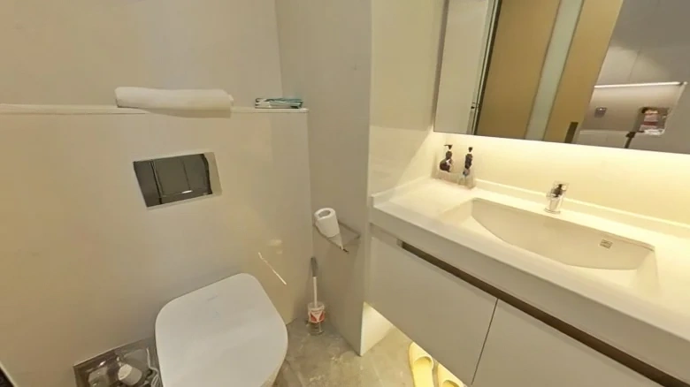 First Creative Heaven View Mansion - View 5