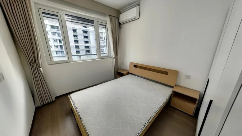 Dongbao Cui Xuan - View 2