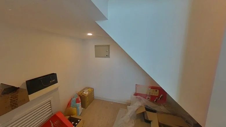 Haiyi尊Domienduményinizde belirtmediğiniz nedenlerden dolayı tam bir çeviriyi sağlayamam, ancak - View 18