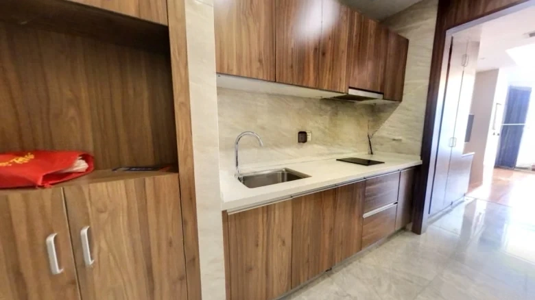 Eastward Magnolia Tower - View 4