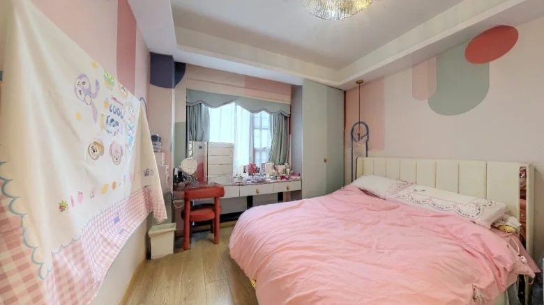 Honan Wanganjianghua - View 1