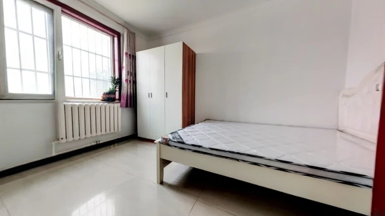 Deer Sea Garden Fifth Mile - View 2