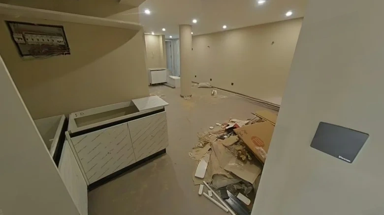 Eastern Victory Gold Mileage - View 2