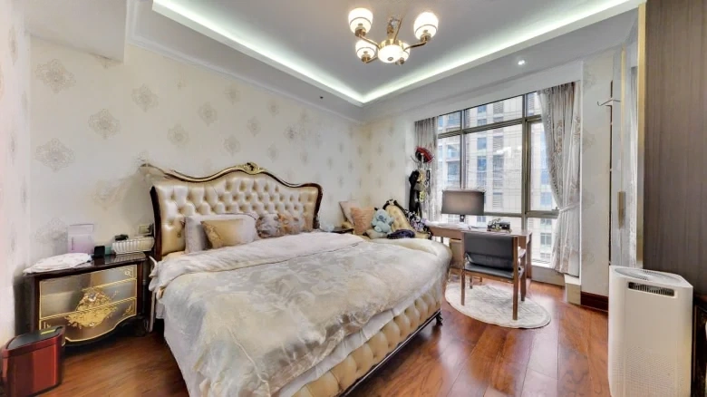 Inwin Crown International - View 3