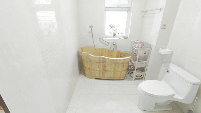 Oceanscape Plaza - View 9