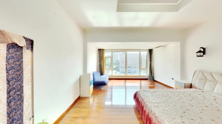 Rich Wang Fu Rong Ming Ge - View 4