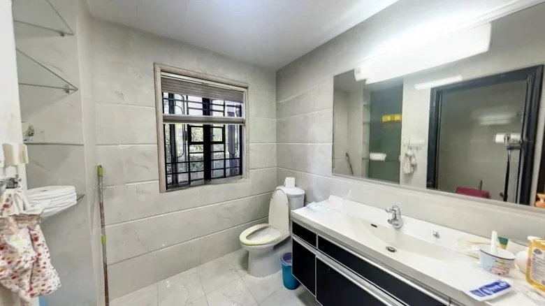 East Golf Villa Phase IIIII - View 12