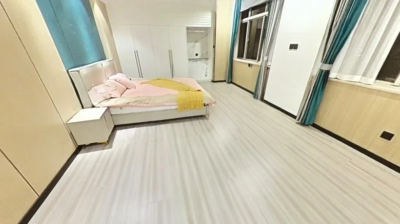 Tongyi Road - View 2