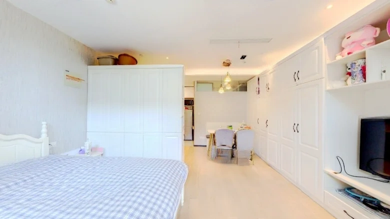 Yuhua Living Room - View 1