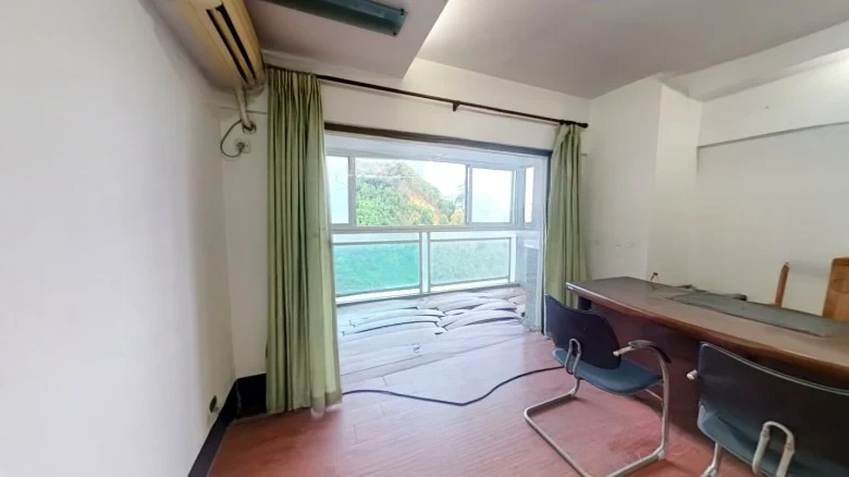 Yu Cheng Tower - View 2