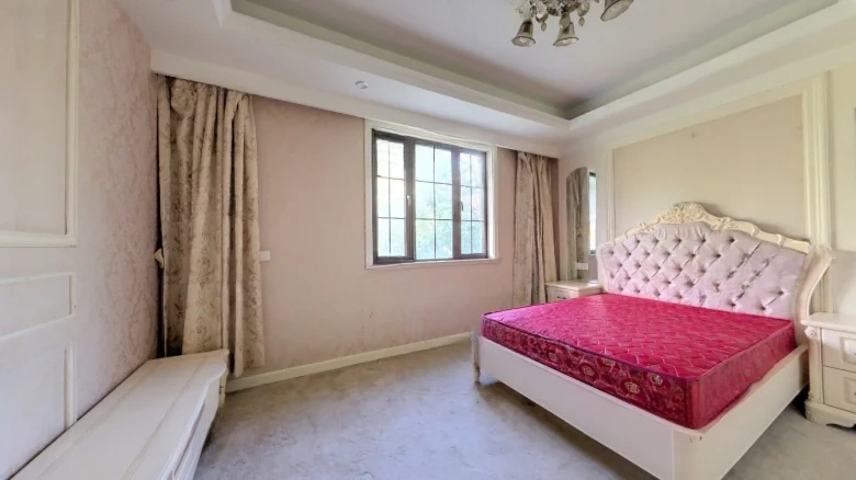 Nantong Yicheng Shuiqing Muhua - View 3