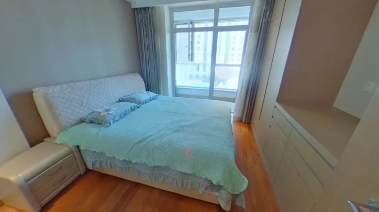 Elegant Collection Court - View 2