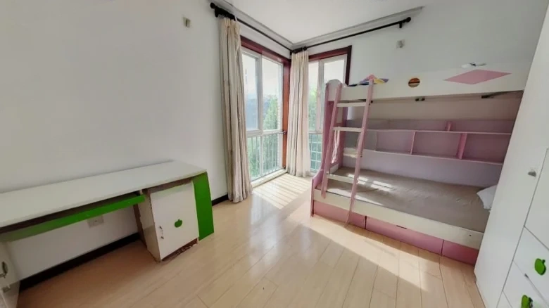 New Long City - View 2