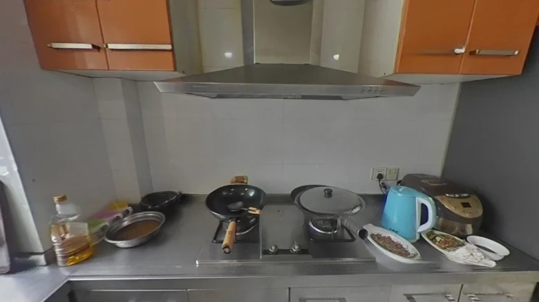 Elegant Courtyard Pavilion - View 8